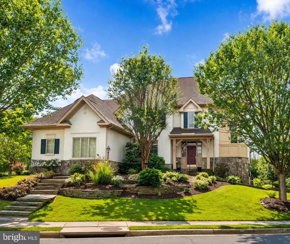 1452 Carrington Ridge Ln, Vienna, VA 22182 - #1