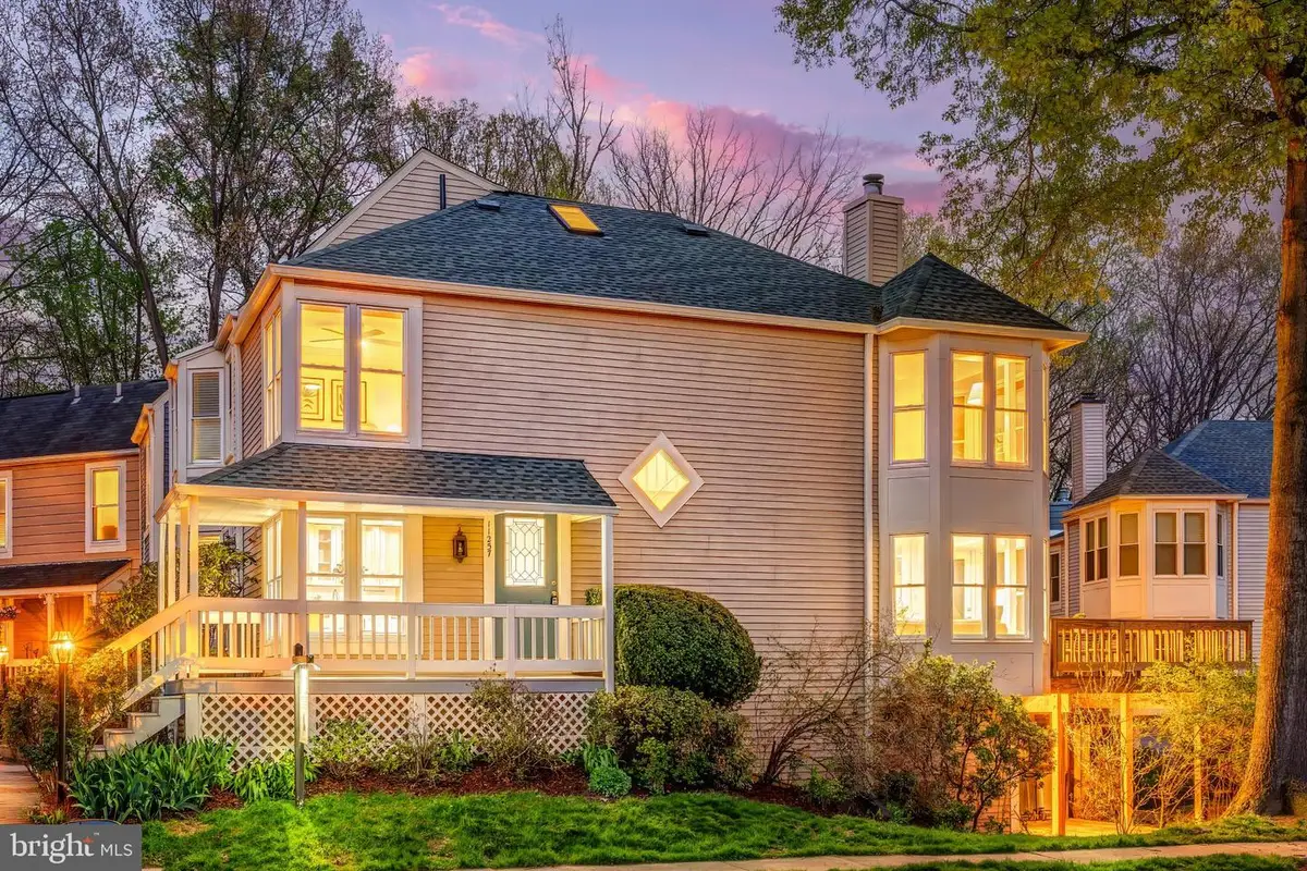 11257 Silentwood Ln, Reston, VA 20191 - #1