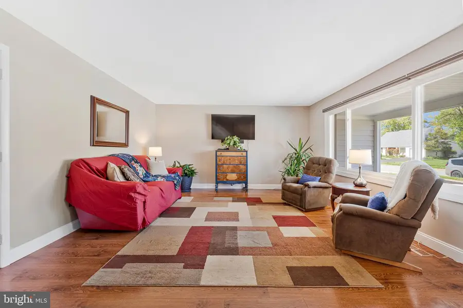 13227 Pearsall Ln, Fairfax, VA 22033 - #3