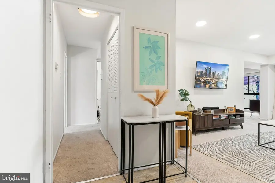 2032 Royal Fern Ct #13/21a, Reston, VA 20191 - #3