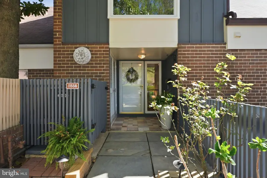 11556 Links Dr, Reston, VA 20190 - #3