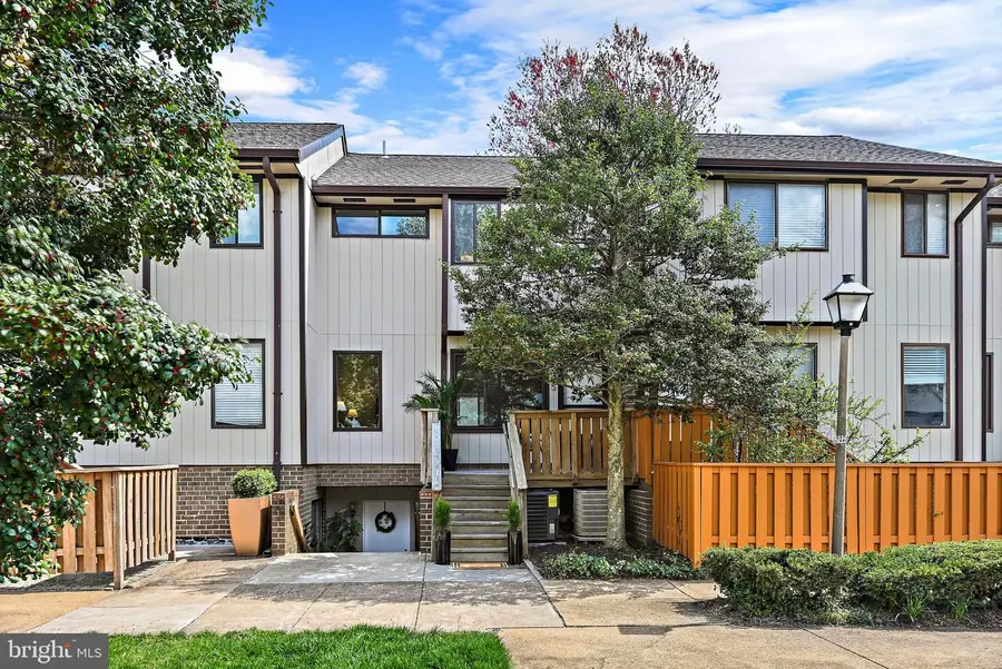 1845 Westwind Way #74, McLean, VA 22102 - #2