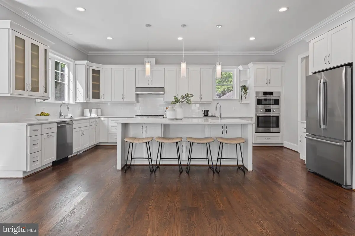 7606 Leonard Dr, Falls Church, VA 22043 - #1