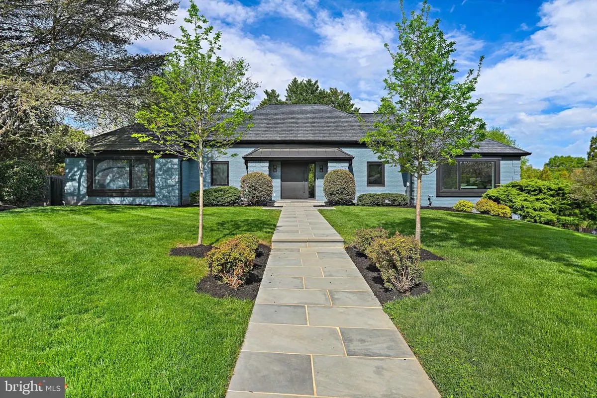 1228 Perry William Dr, McLean, VA 22101 - #1