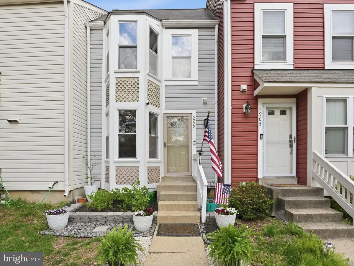 5903 Sir Cambridge Way, Alexandria, VA 22315 - #1