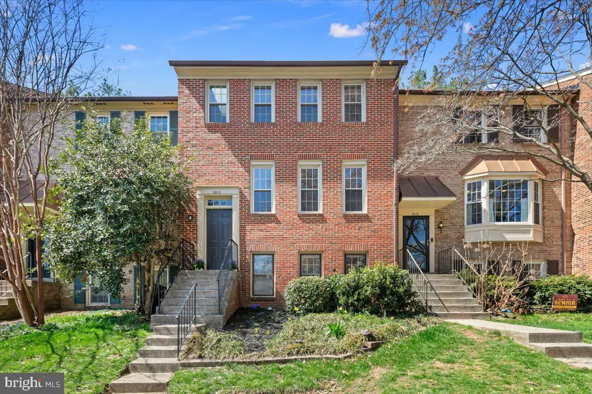 2872 Sutton Oaks Ln, Vienna, VA 22181 - #1