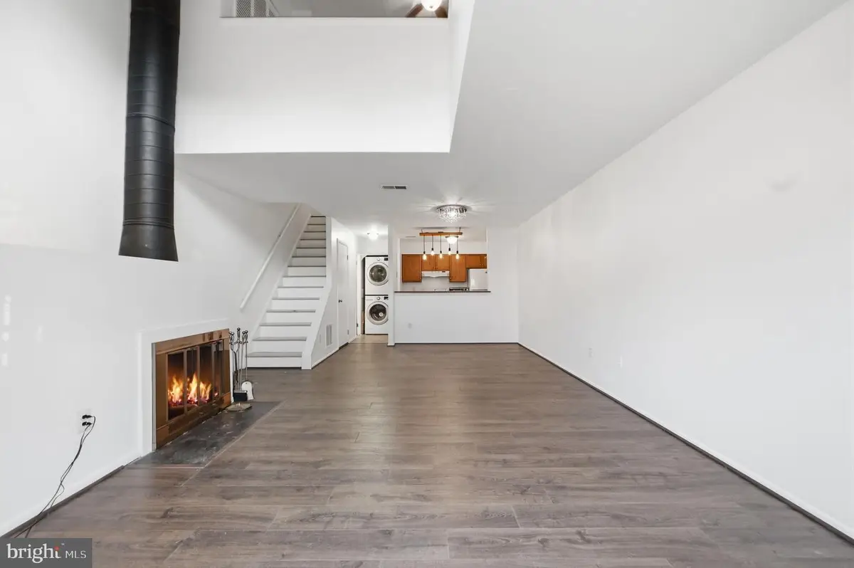 3914 Woodhue Pl #6, Alexandria, VA 22309 - #1