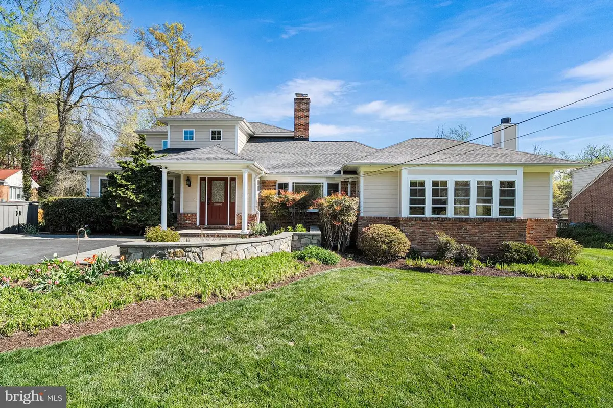 5216 Remington Dr, Alexandria, VA 22309 - #1