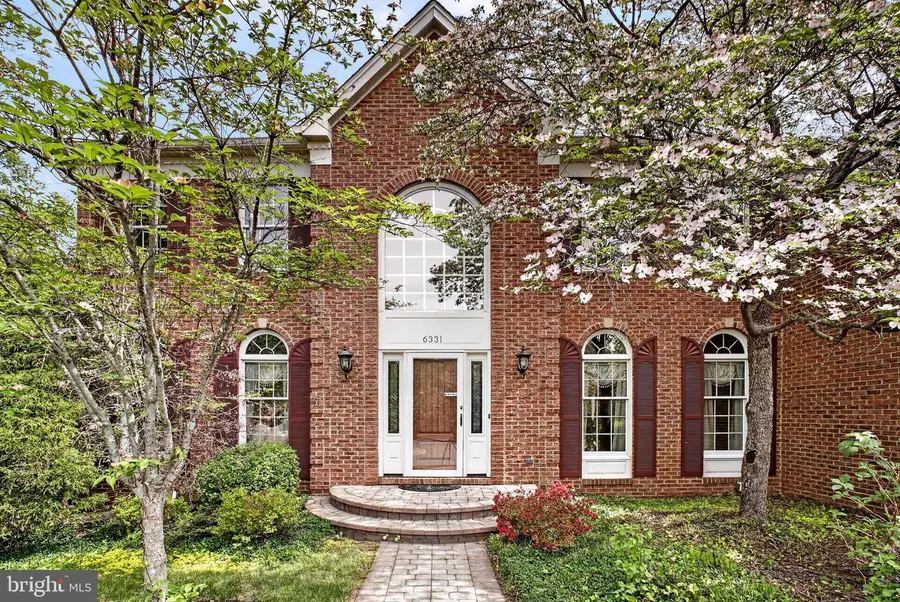 6331 Hidden Canyon Rd, Centreville, VA 20120 - #2