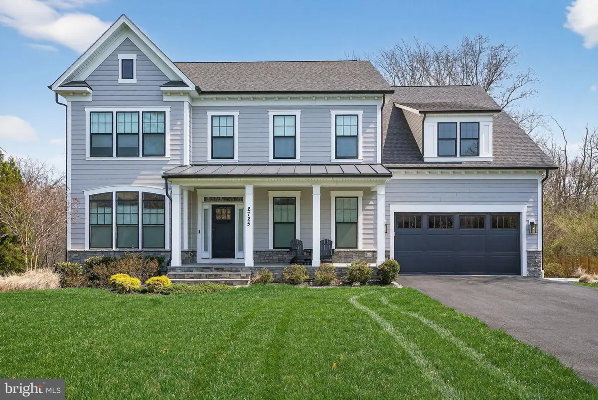 2725 Willow Dr, Vienna, VA 22181 - #1