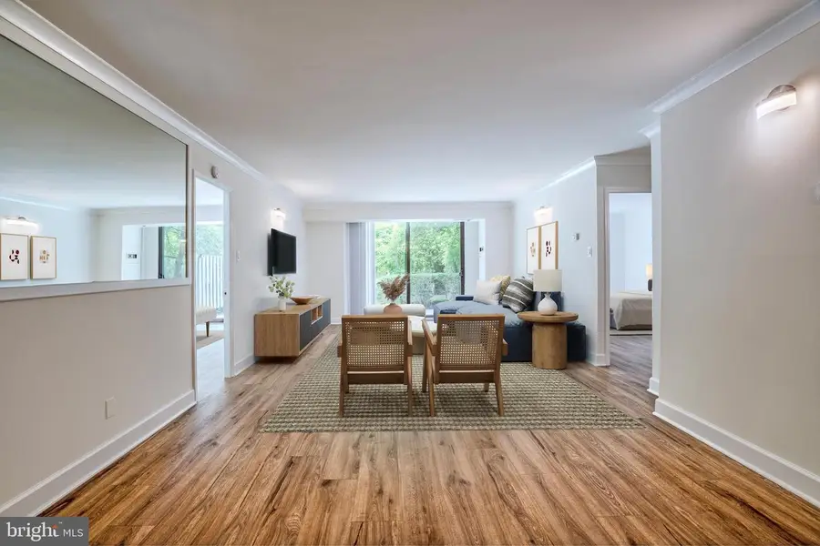 1800 Old Meadow Rd #218, McLean, VA 22102 - #3