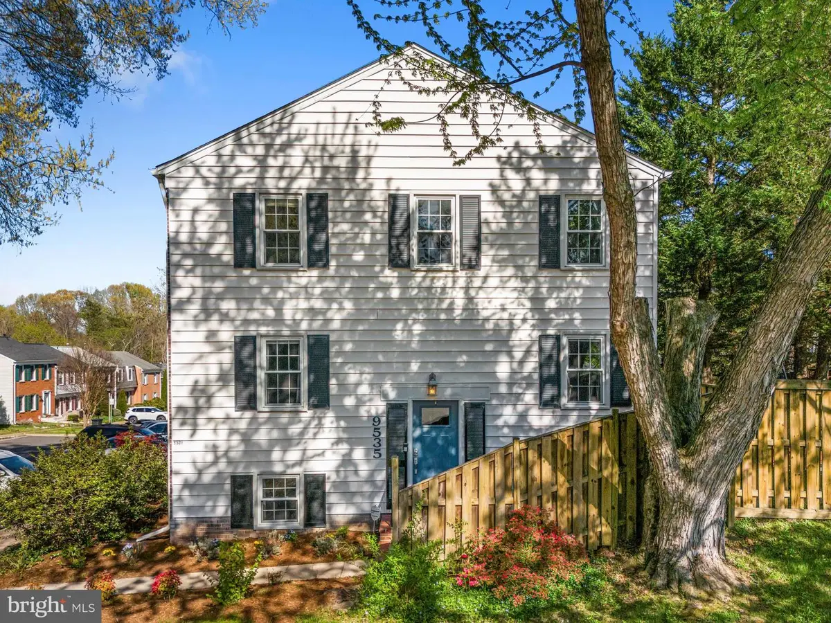 9535 Burdett Rd, Burke, VA 22015 - #1