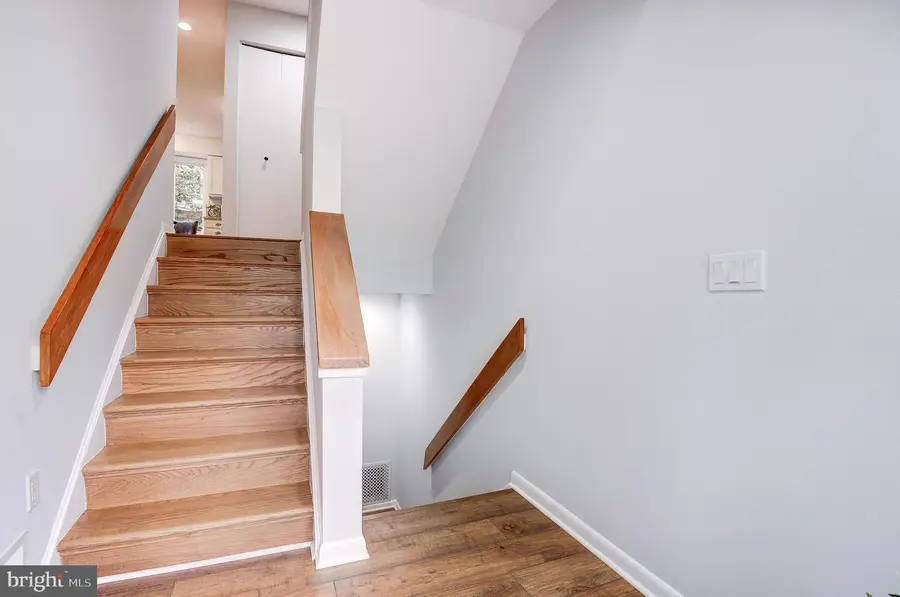 1944 Lakeport Way, Reston, VA 20191 - #3