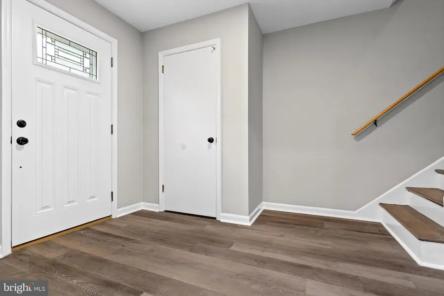 4727 Exeter St, Annandale, VA 22003 - #2