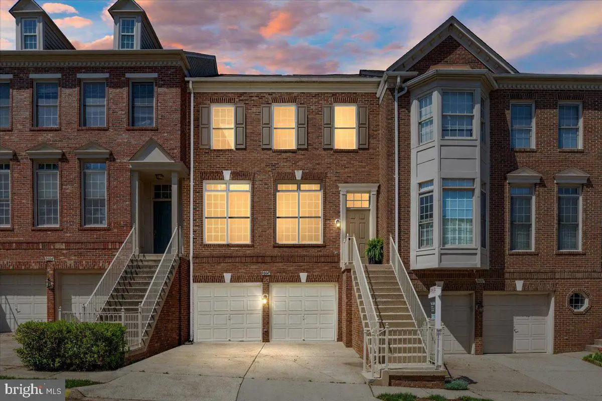 9602 Lagersfield Cir, Vienna, VA 22181 - #1