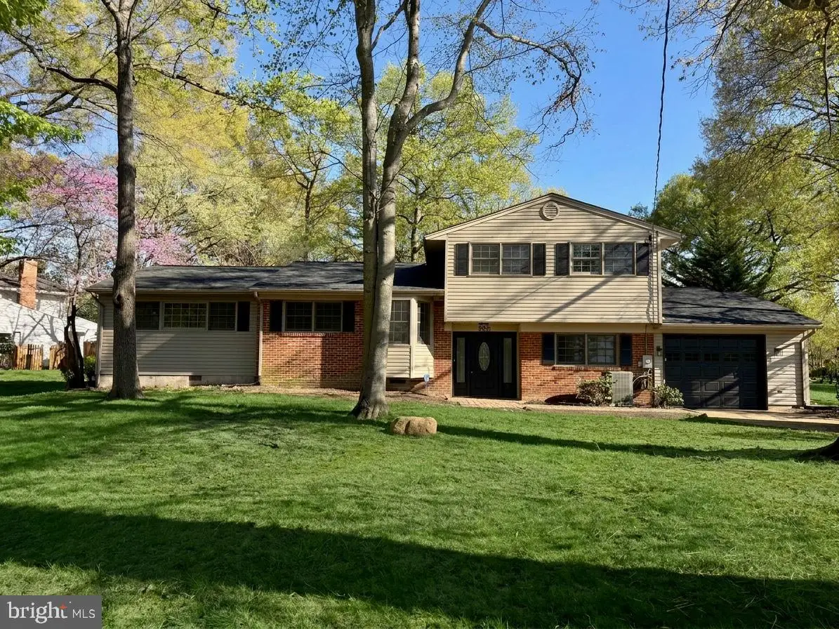 3000 Battersea Ln, Alexandria, VA 22309 - #1