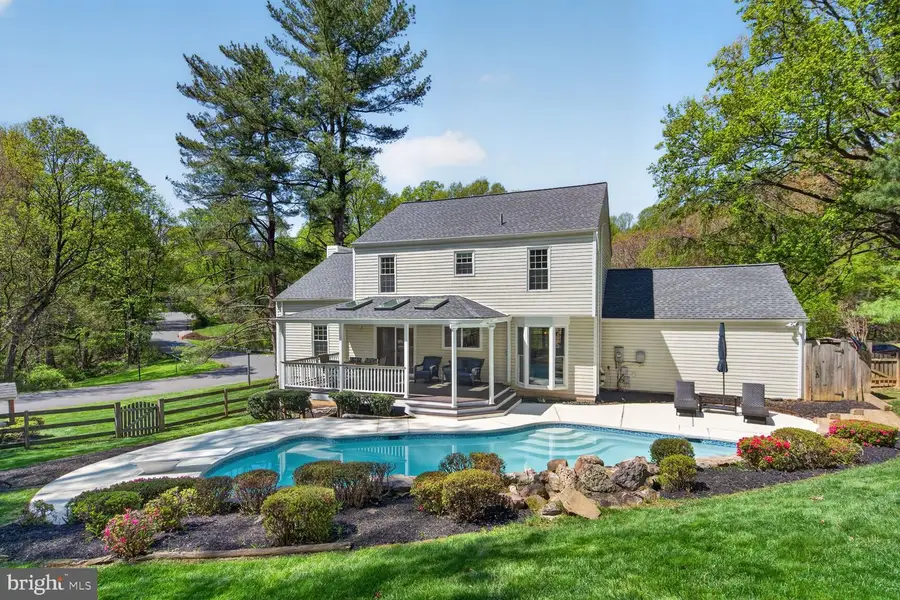 11715 Lariat Ln, Oakton, VA 22124 - #2