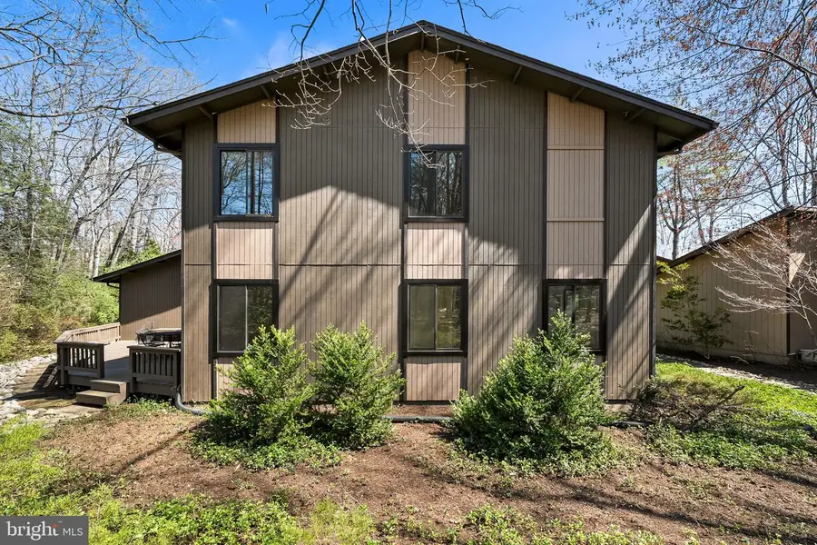 5224 Bradfield Dr, Burke, VA 22015 - #3