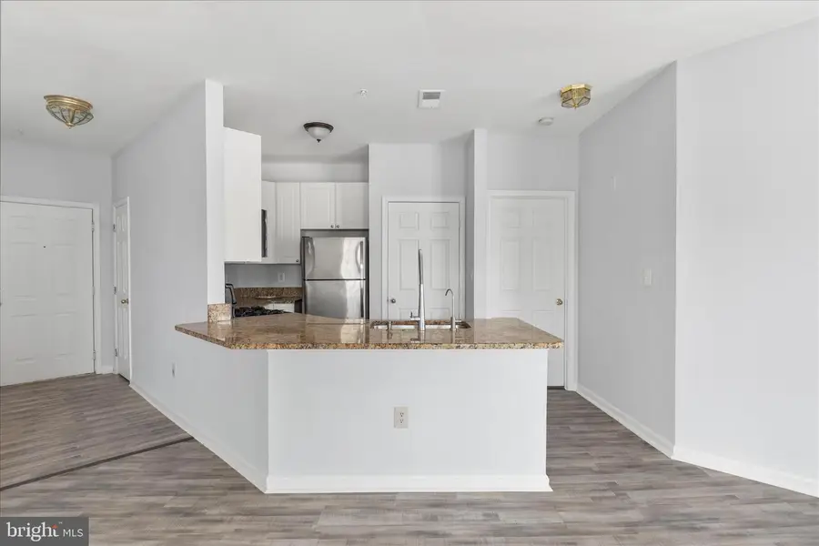 4200 Mozart Brigade Ln #n, Fairfax, VA 22033 - #3