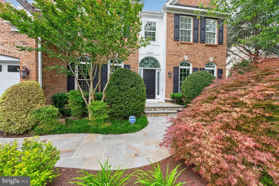2795 Middleton Farm Ct, Herndon, VA 20171 - #2