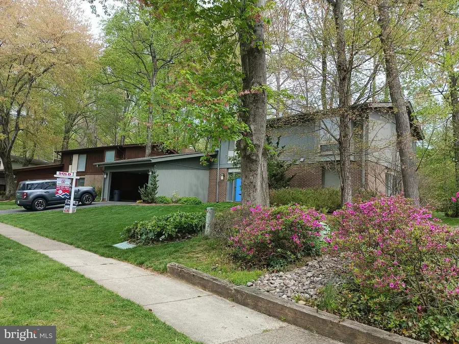 4231 Elizabeth Ln, Annandale, VA 22003 - #2
