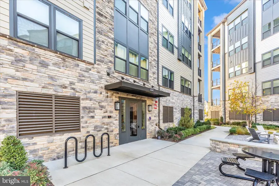 12865 Mosaic Park Way #3j, Herndon, VA 20171 - #2