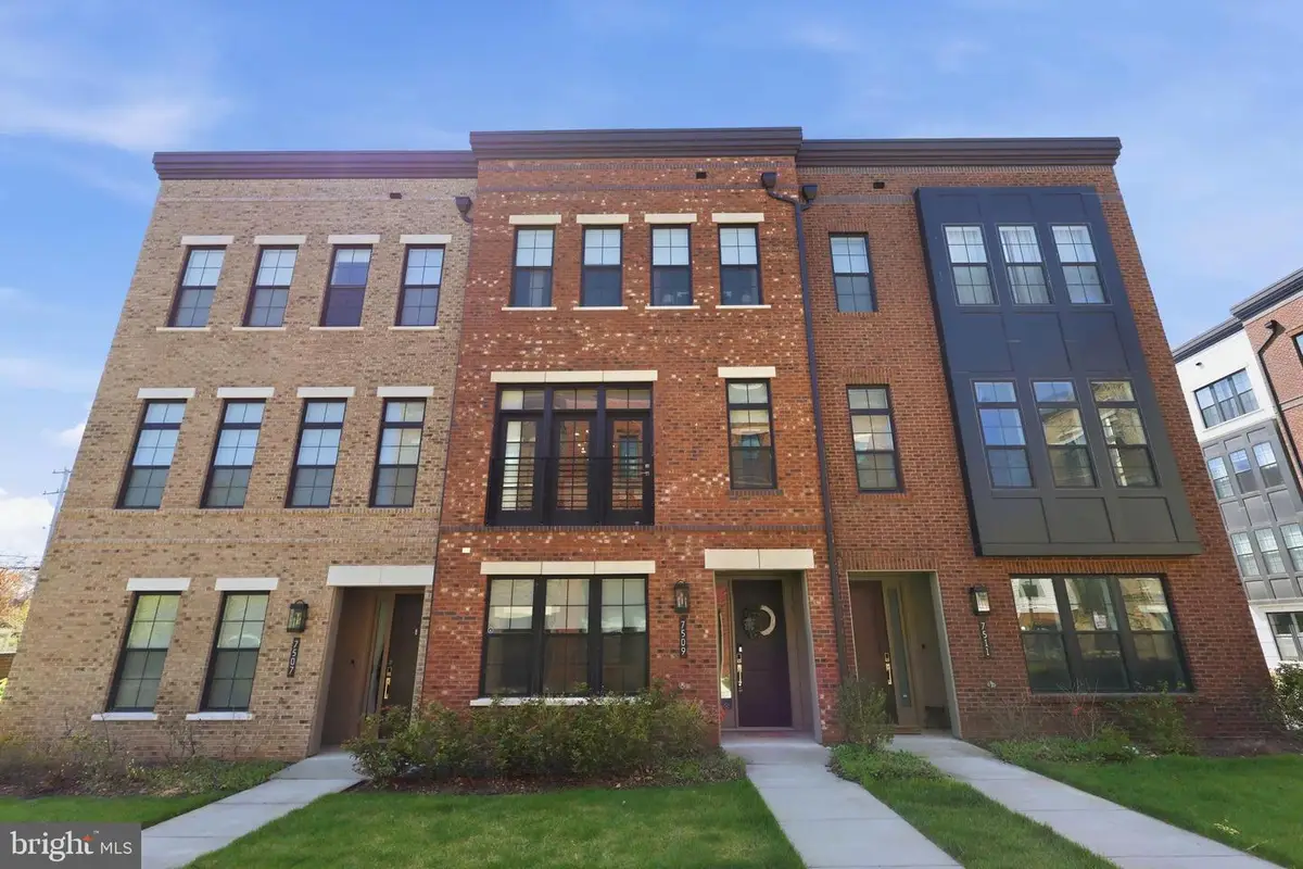 7509 Sawyer Farm Way #2002, McLean, VA 22102 - #1