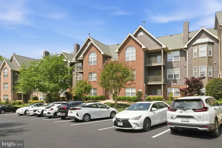 4116-g Monument Ct #204, Fairfax, VA 22033 - #2