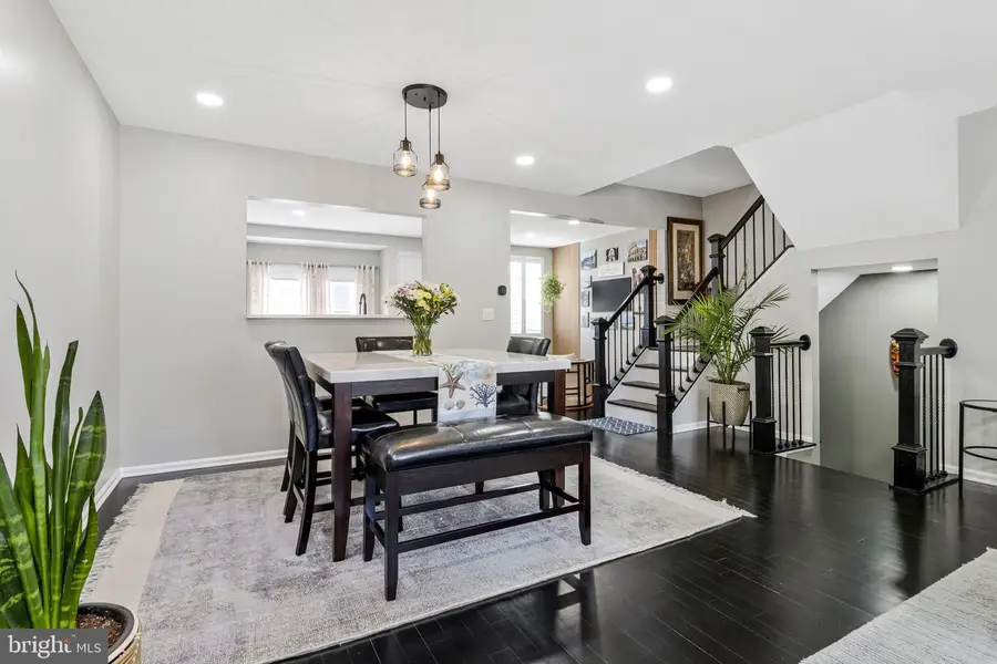 7406 Roudsby Ct, Alexandria, VA 22315 - #3