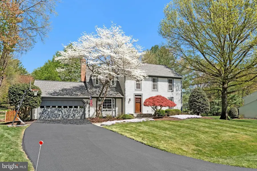 10430 Heritage Landing Rd, Burke, VA 22015 - #3