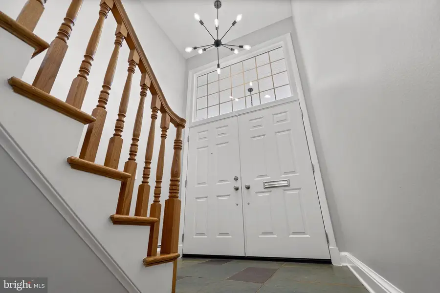 7518 Salem Rd, Falls Church, VA 22043 - #3