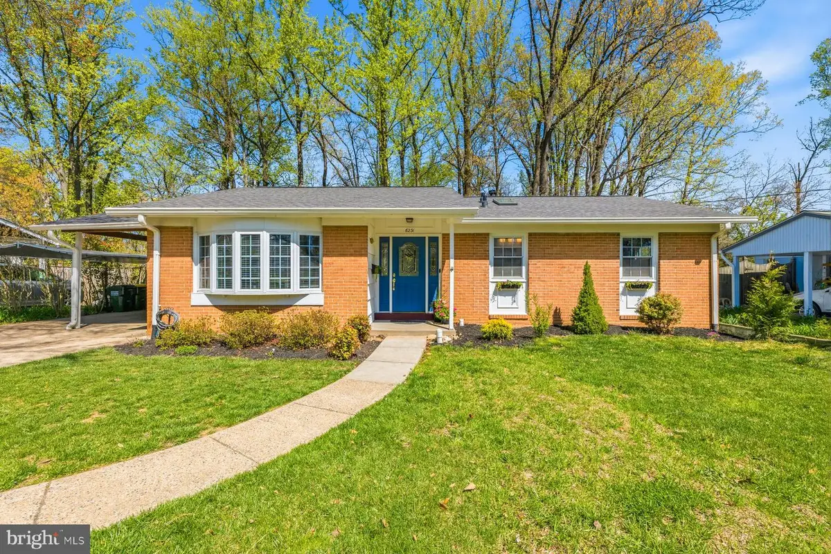 6231 Greeley Blvd, Springfield, VA 22152 - #1