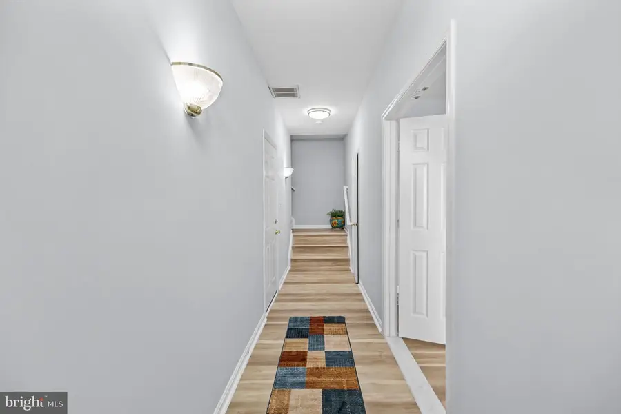 2523 Logan Wood Dr, Herndon, VA 20171 - #3