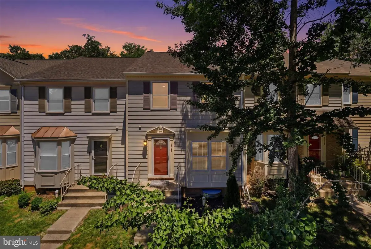 6124 Old Brentford Ct, Alexandria, VA 22310 - #1