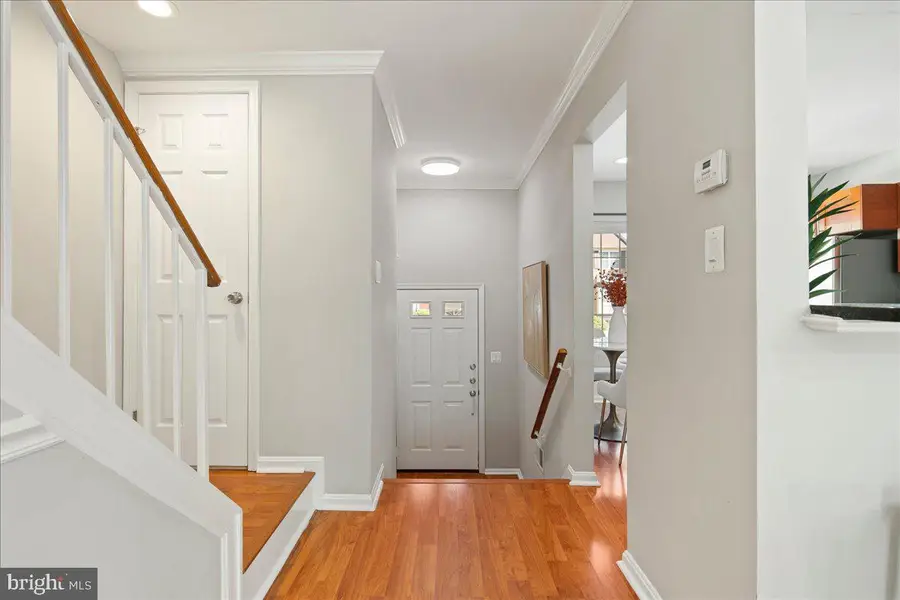 7813 Wintercress Ln, Springfield, VA 22152 - #2