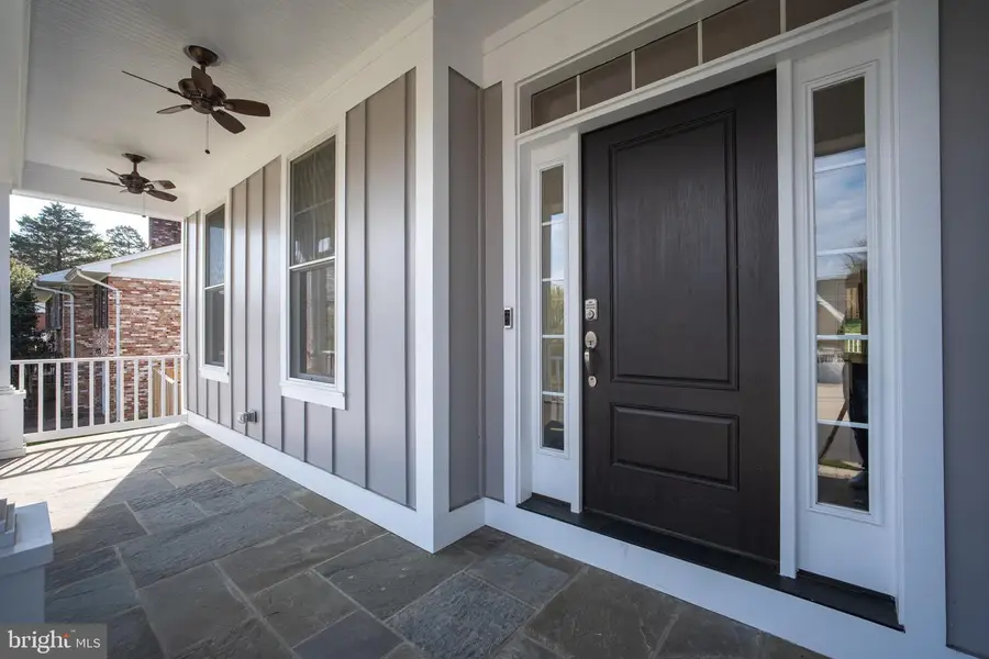 6203 Mori St, McLean, VA 22101 - #3