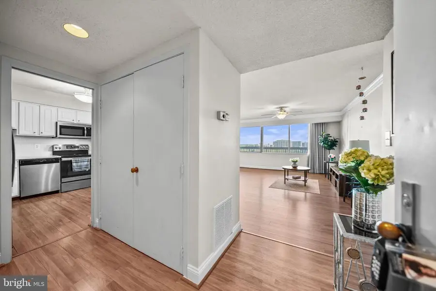 3713 S George Mason Dr #904w, Falls Church, VA 22041 - #2