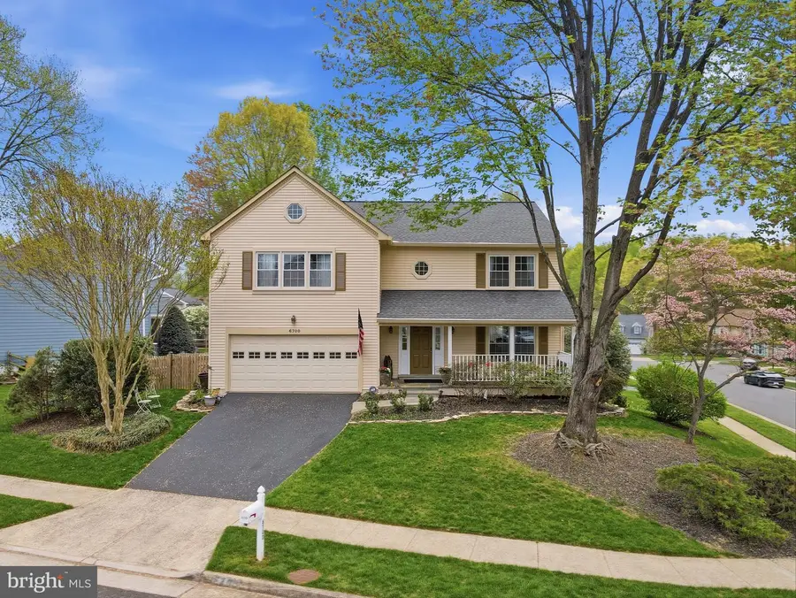 6700 Passageway Pl, Burke, VA 22015 - #3