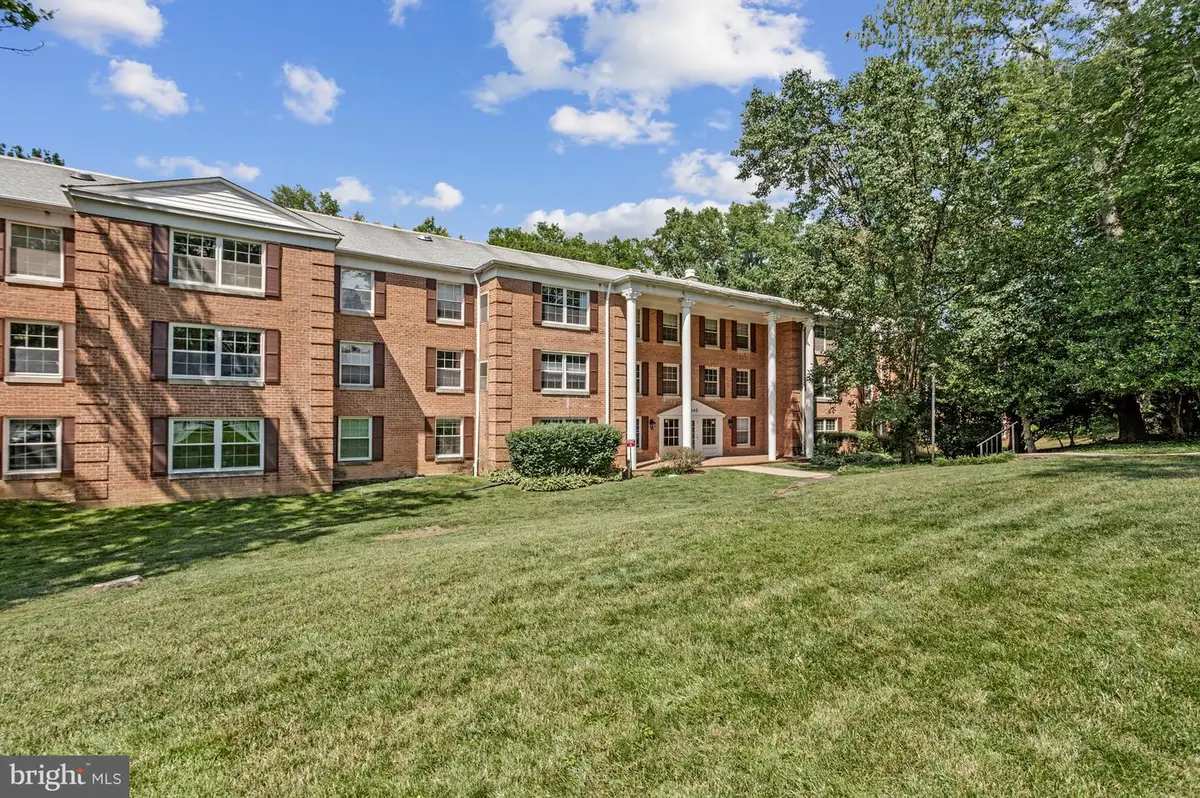 7640 Provincial Dr #110, McLean, VA 22102 - #1