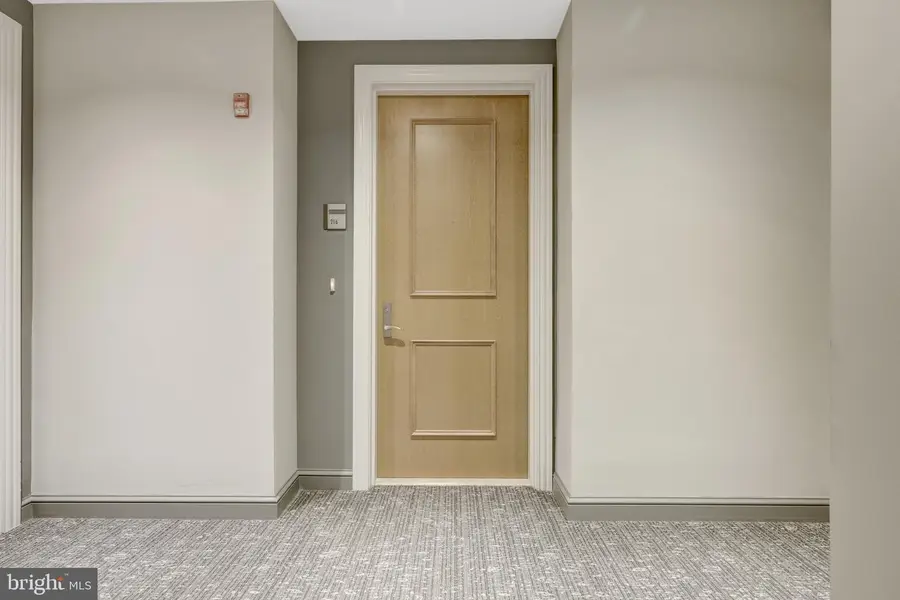 11990 Market St #216, Reston, VA 20190 - #2