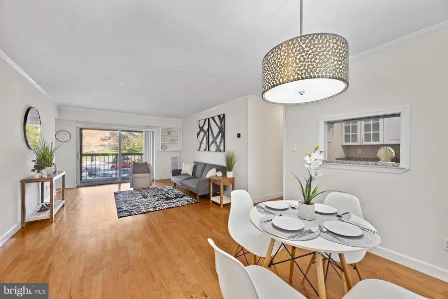 5920 Cove Landing Rd #301, Burke, VA 22015 - #3