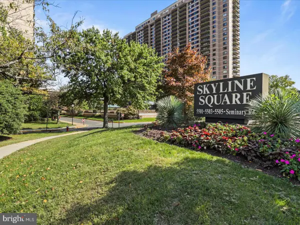 5501 Seminary Rd #2005s, FALLS CHURCH, VA 22041