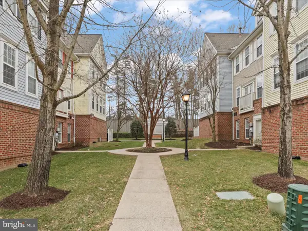 8065 Nicosh Circle Ln #55, FALLS CHURCH, VA 22042