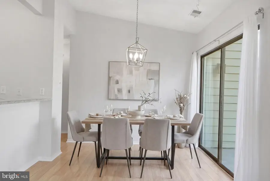 1968-b Villaridge Dr, Reston, VA 20191 - #3