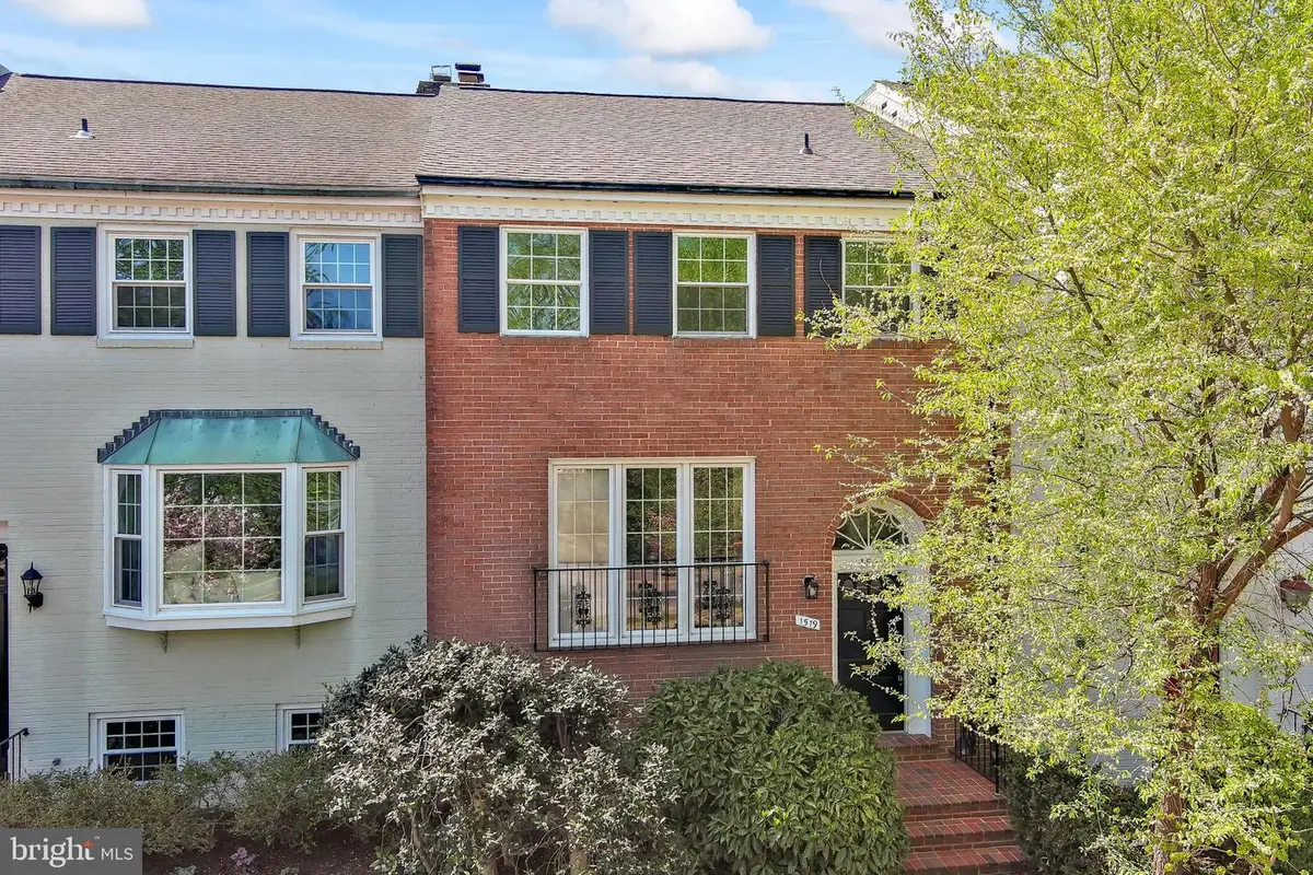 1519 Belle Haven Rd, Alexandria, VA 22307 - #1