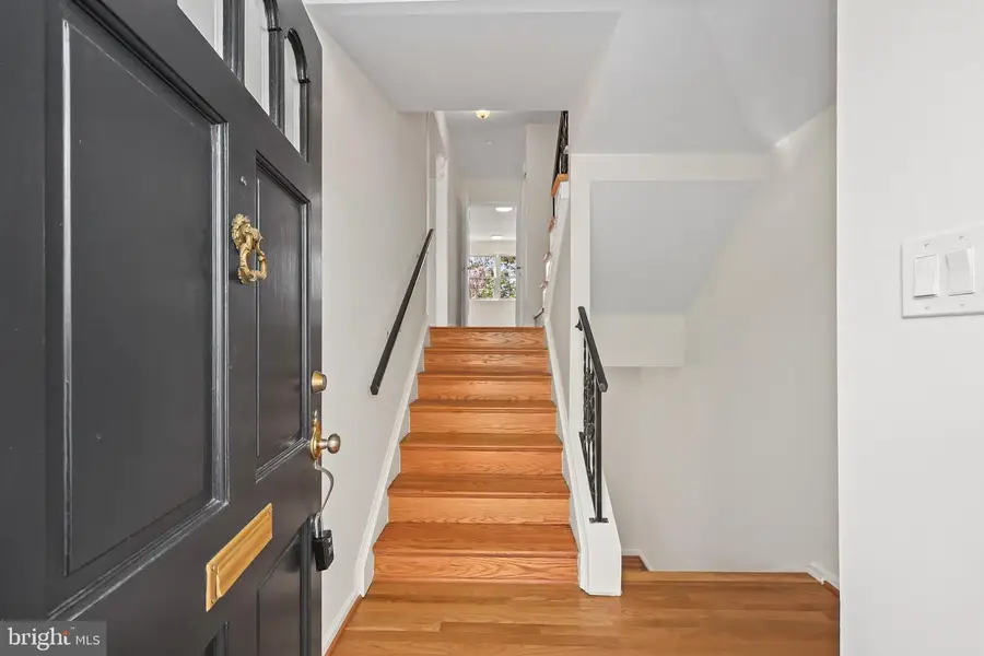 1519 Belle Haven Rd, Alexandria, VA 22307 - #3