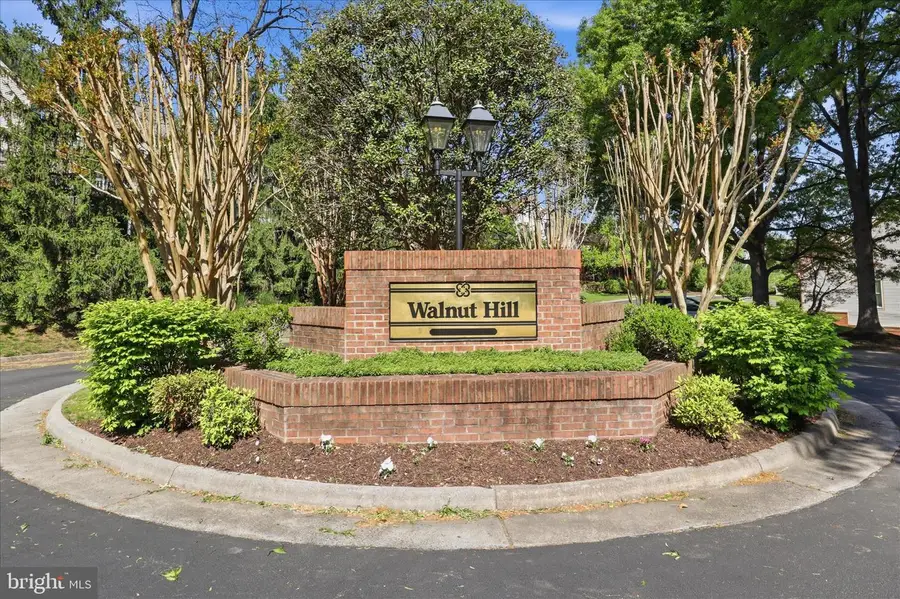 3424 Silver Maple Pl, Falls Church, VA 22042 - #3