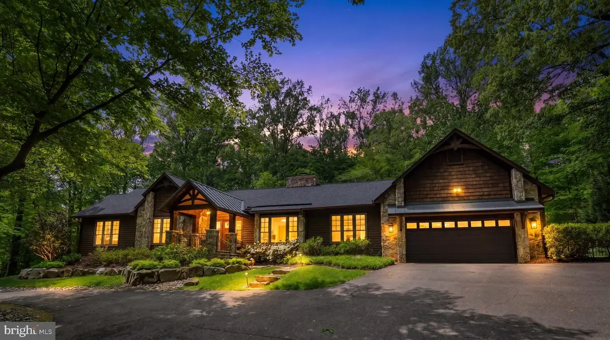 9920 Jaydee Blvd, Fairfax Station, VA 22039 - #1
