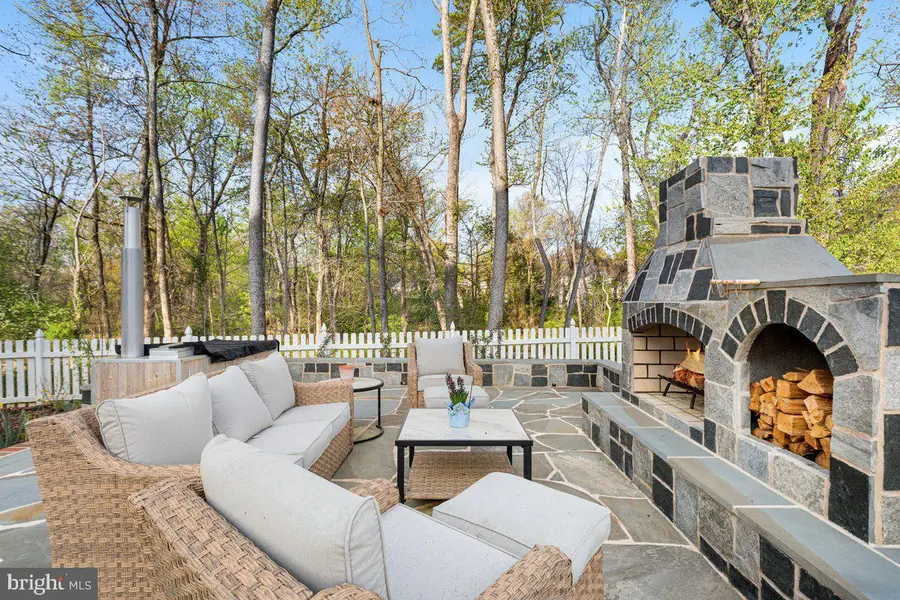 8734 Lukens Ln, Alexandria, VA 22309 - #3