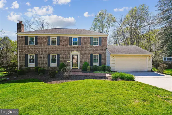 4510 Banff St, ANNANDALE, VA 22003